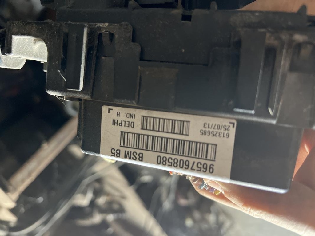 Caja de reles / fusibles - Peugeot 206 (1.4 HDi (68 cv))