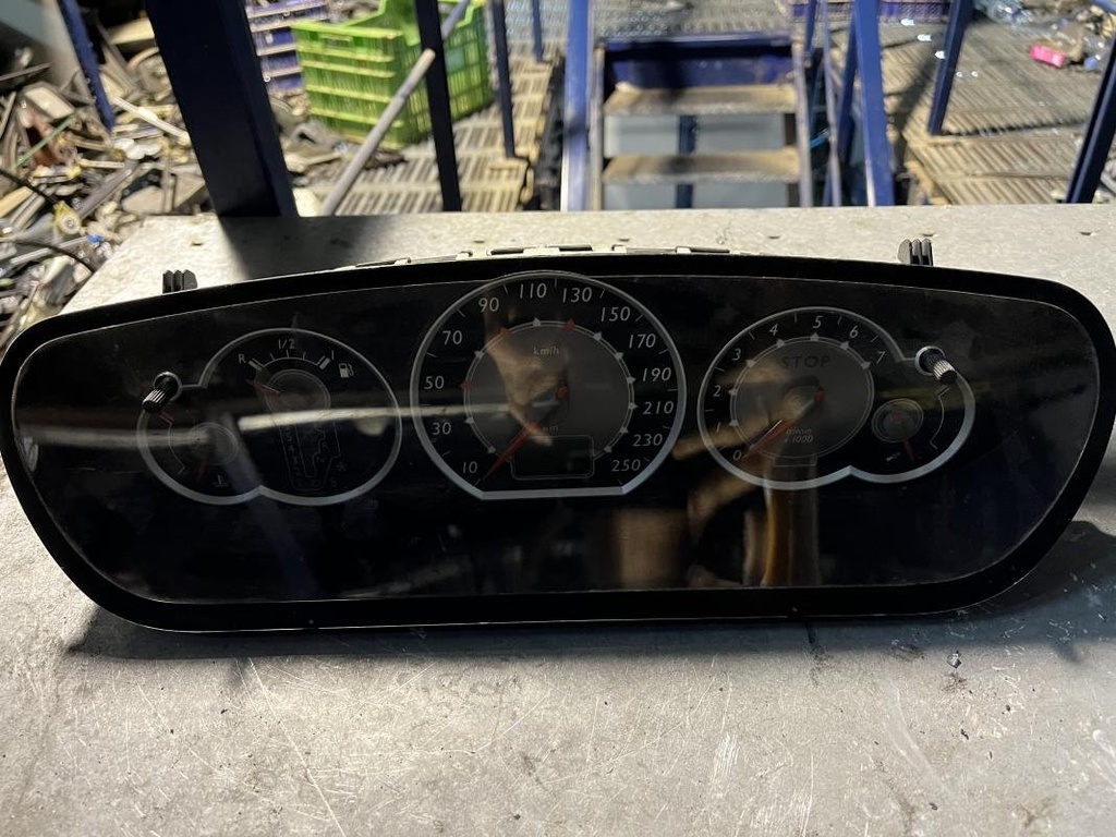 Cuenta kilometros - Citroen C5 I (Fase I, 2000) (1.8i 16V (116 cv))