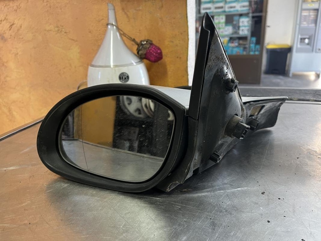 Retrovisor izquierdo - Opel Vectra B (1.7 TD (82 cv))