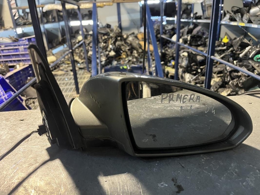 Retrovisor derecho - Nissan Primera (P12) (1.8 i 16V (116 cv)) (2004)