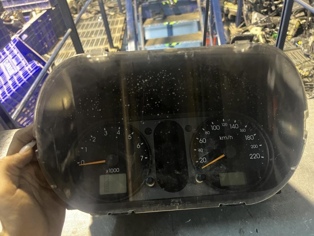 Cuenta kilometros - Ford Fiesta VI (1.3 (68 cv))