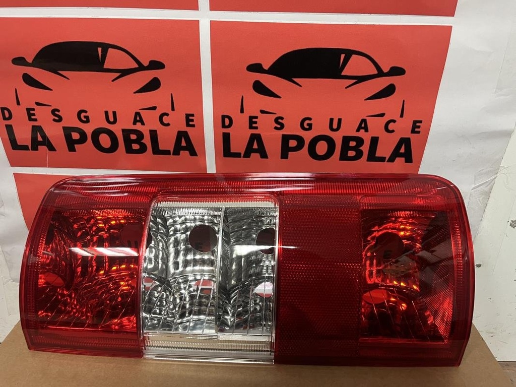 Piloto trasero derecho - Ford Transit Connect (1.8 (16 V) 116 cv)