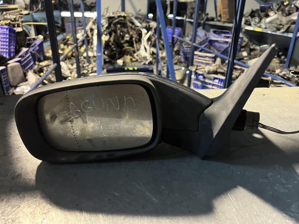 Retrovisor izquierdo - Renault Laguna II (1.6 i 16V (112 cv))