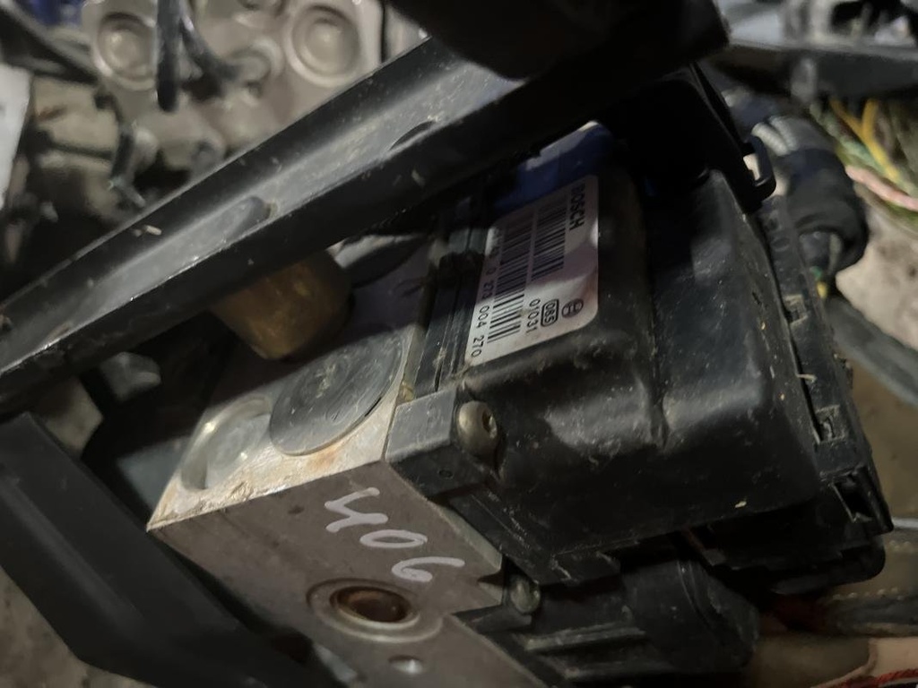 Centralita abs - Peugeot 406 (8) (1.9 TD (90 cv))