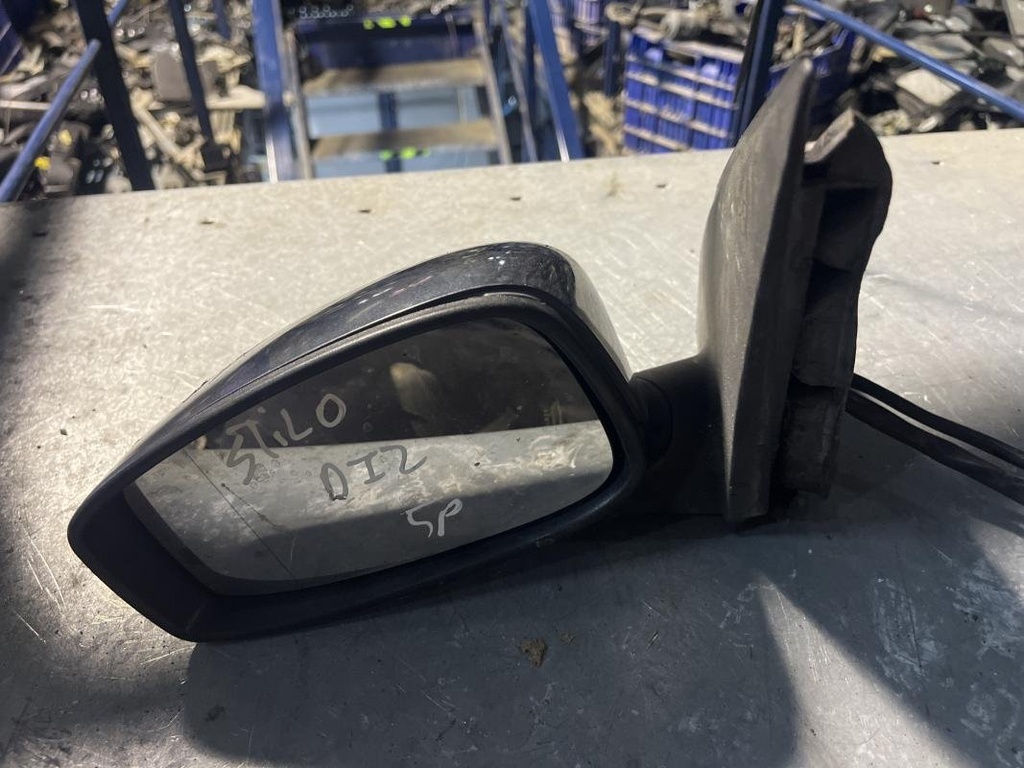 Retrovisor izquierdo - Fiat Stilo (192) (1.6 16V (5 dr) (103 cv))