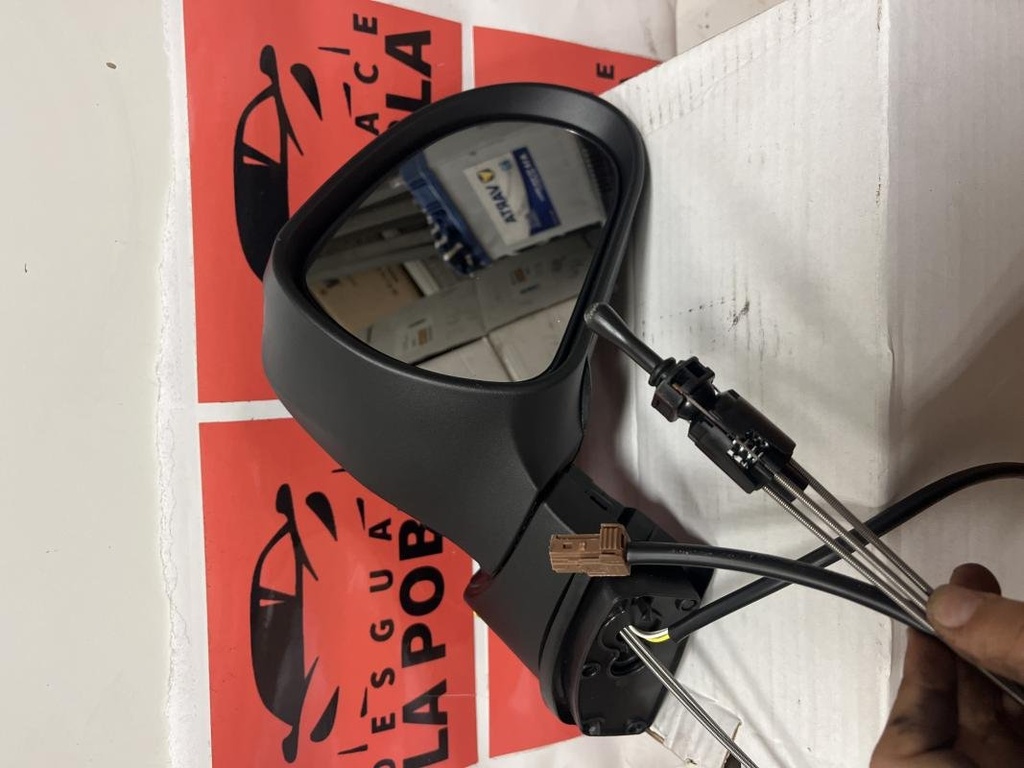 Retrovisor derecho - Peugeot 207 (1.4 i 16V (90 cv) Automatico)