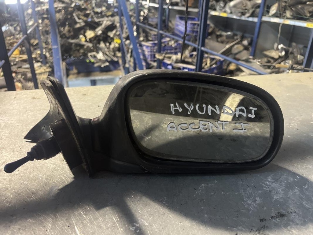 Retrovisor derecho - Hyundai Accent I (1.3 i GLS (60 cv))