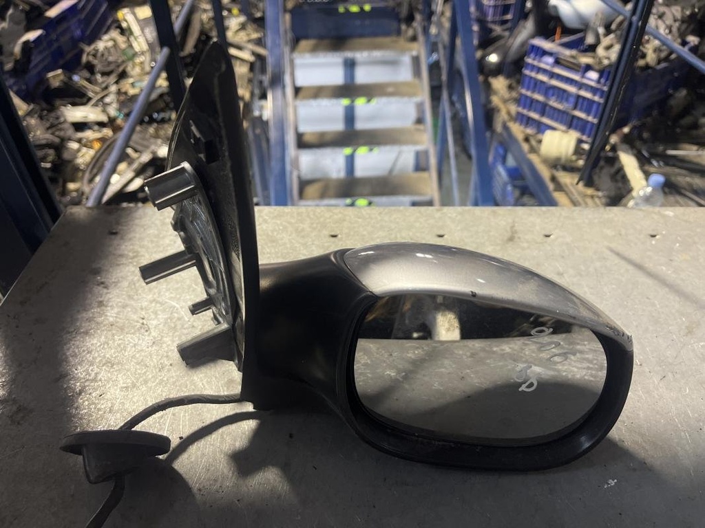 Retrovisor derecho - Peugeot 206 (1.6 i (88 cv))