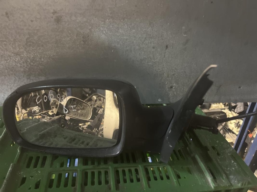 Retrovisor izquierdo - Opel Corsa C (1.0 12V (58 cv) Automatico)