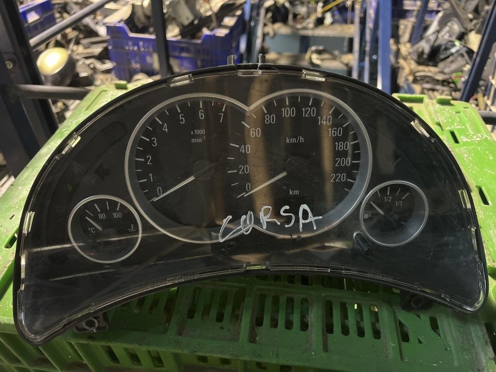 Cuenta kilometros - Opel Corsa C (1.2 16V (75 cv))