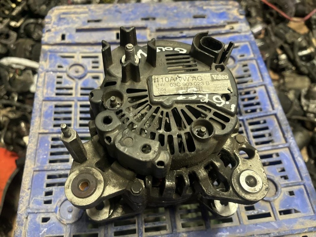 Alternador - Volkswagen Golf V (1.6 FSI (115 cv))
