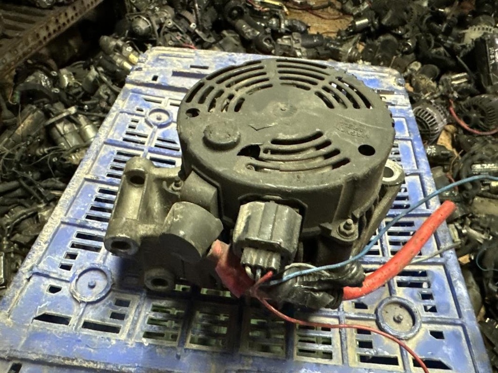 Alternador - Ford Focus Hatchback I (1.6 16V (100 cv))
