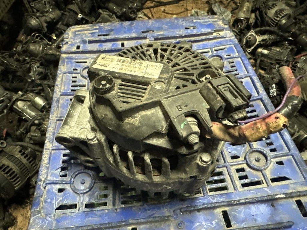 Alternador - Ford Fiesta VII (1.4 (71 cv) 5d Automatico) (2010)
