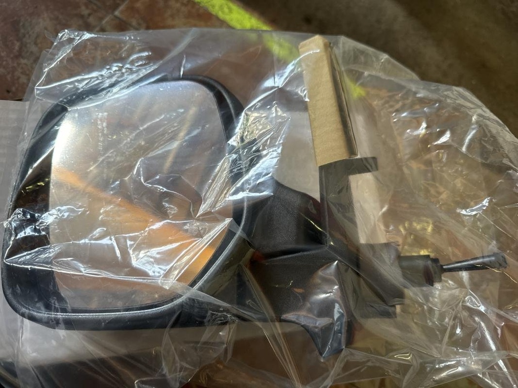 Retrovisor izquierdo - Citroen Berlingo I (1.6i 16V (110 cv))