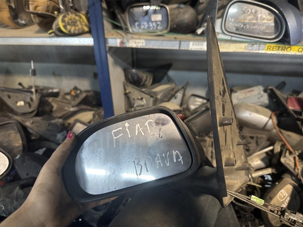 Retrovisor izquierdo - Fiat Brava (182) (1.6 16V (103 cv) Automatico)