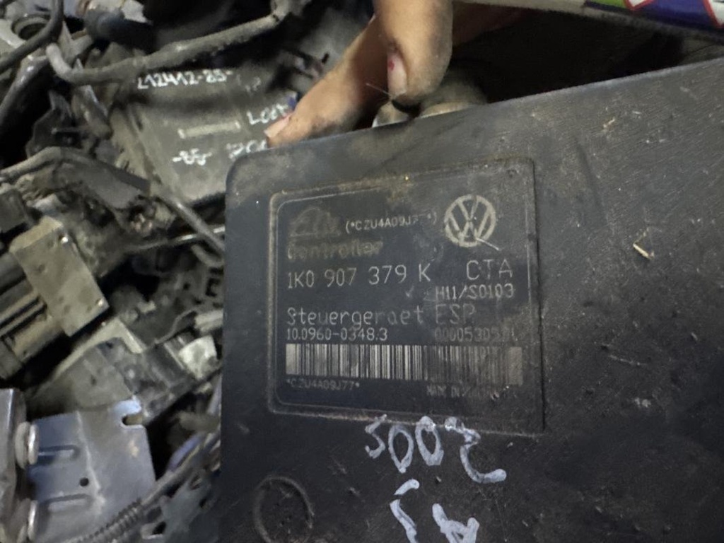 Centralita abs - Audi A3 (8P) (1.6i (102 cv))