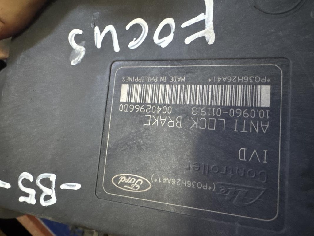 Centralita abs - Ford Focus II Hatchback (1.8 i 16V (125 cv))