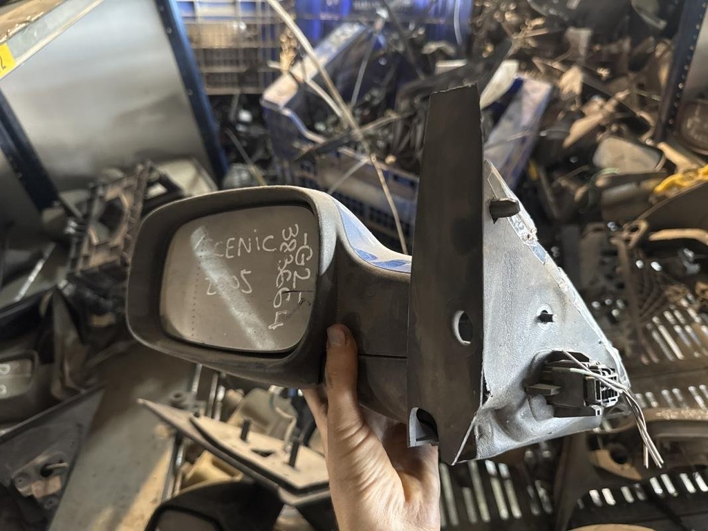 Retrovisor izquierdo - Renault Scenic II (1.5 dCI (82 cv))