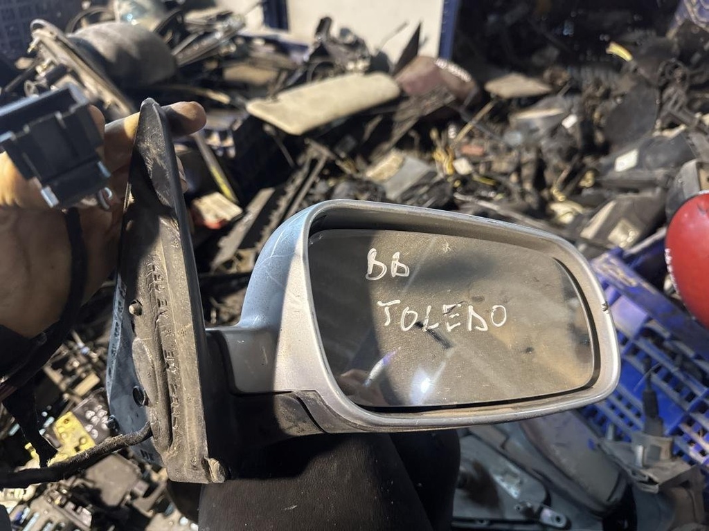 Retrovisor derecho - Seat Toledo II (1M2) (1.9 TDI (110 cv))