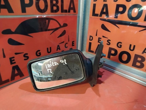 [11091202473851] Retrovisor izquierdo - Seat Ibiza II (1.4 i 16V (101 cv)) (1998)