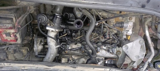 [11100909422025] Motor - Renault Megane II CC (1.9 dCi (120 cv)) (2003)