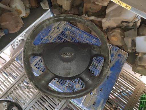 [11101516081725] Volante - Daewoo Kalos (1.4 i 16V (94 cv) Automatico)