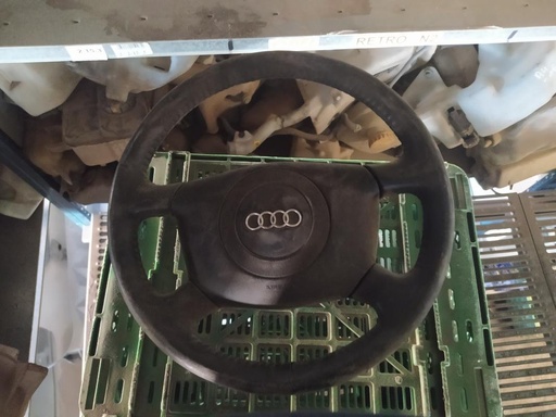 [11110903295751] Volante - Audi A4 (B5) (1.8 20V (125 cv) Automatico) (1999)