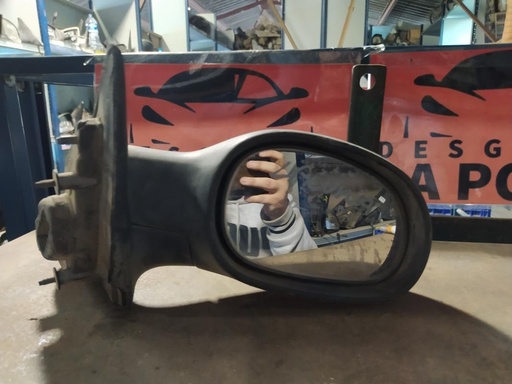 [11260952545444] Retrovisor derecho - Renault Laguna (1.9 dTi (98 cv)) (2000)