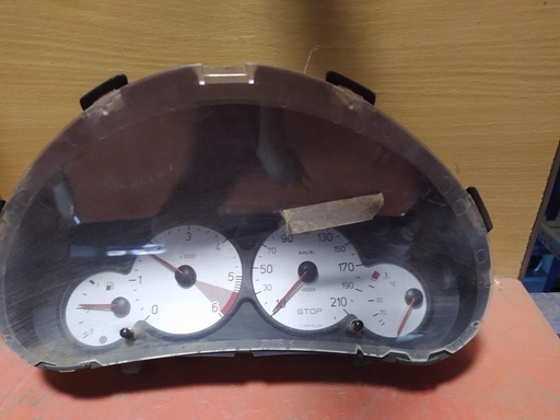 [12161212539885] Cuenta kilometros - Peugeot 206 (1.4 HDi (68 cv))