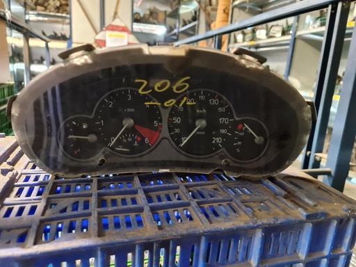 [12161216054084] Cuenta kilometros - Peugeot 206 CC (1.6 (109 cv)) (2001)