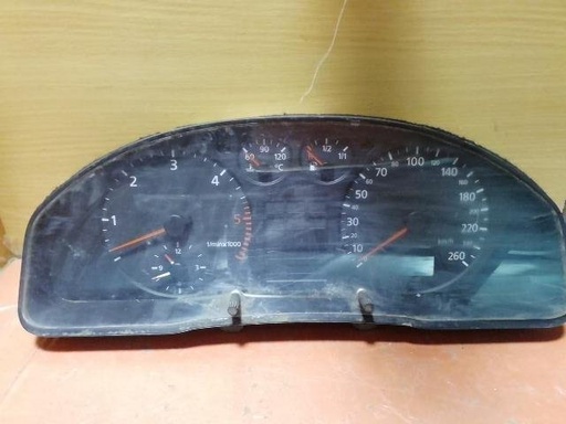 [12171205031024] Cuenta kilometros - Audi A4 (B5) Versión 1999 (1.9 TDI (110 cv)) (1997)