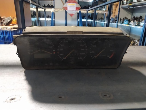 [12181106571651] Cuenta kilometros - Volkswagen Passat (B3, B4) (1.6 (75 cv)) (1991)