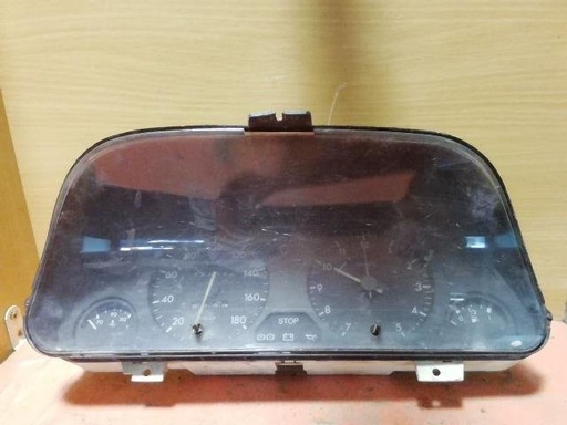 [12181131209730] Cuenta kilometros - Peugeot 306 (7B) (1.6 SR (89 cv))