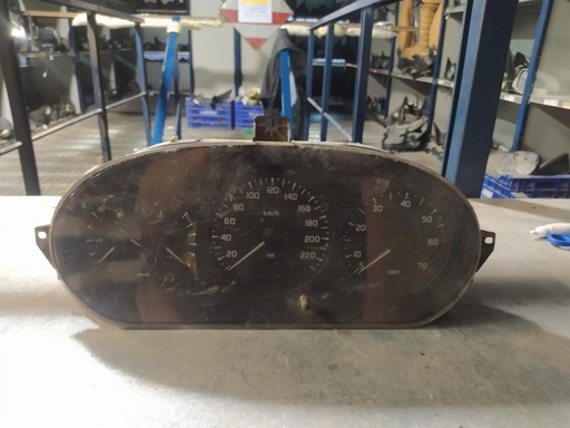 [12231753372892] Cuenta kilometros - Renault Megane I (BA) (1.6 (75 cv))