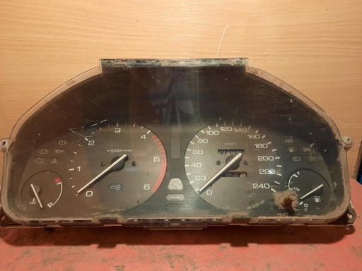 [12241105153515] Cuenta kilometros - Rover 600 (RH) (620 i (115 cv))