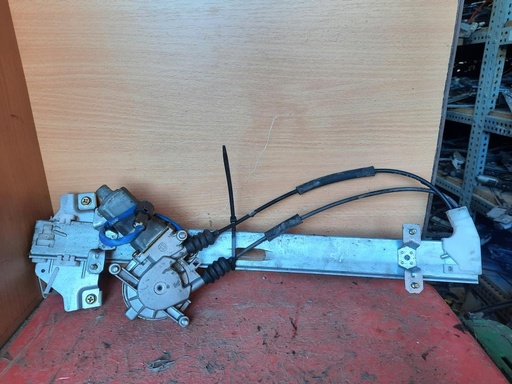 [12281609562565] Elevalunas delantero derecho - Kia Shuma II (1.6 i 16V (101 cv))