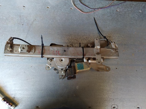 [12291235224578] Elevalunas delantero derecho - Nissan X-Trail I (T30) (2.0 (140 cv) 4x4 Automatico)