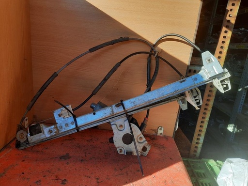 [1051033154965] Elevalunas delantero derecho - Citroen Xsara (N1) (1.9 D (70 cv))