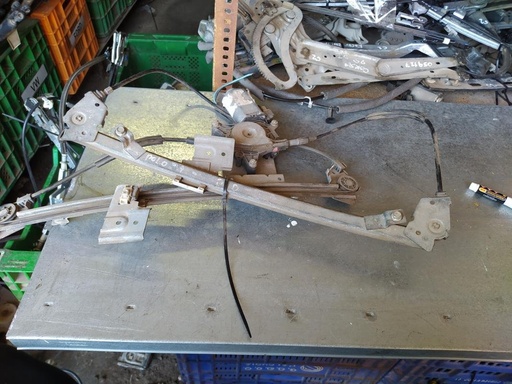 [1051226105798] Elevalunas delantero derecho - Volkswagen Polo III (6N/6KV) (1.0 (60 cv))
