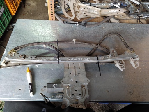 [1071250301658] Elevalunas delantero derecho - Citroen Xsara Picasso (N68) (1.6 (95 cv))