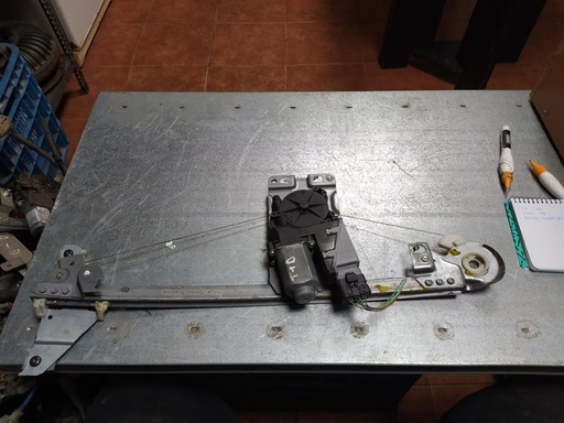 [1111800193461] Elevalunas trasero derecho - Peugeot 307 (1.6 (109 cv))