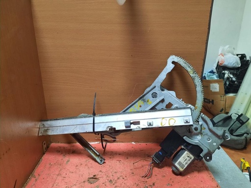 [1121810519241] Elevalunas delantero derecho - Opel Corsa C (1.2 16V (75 cv))