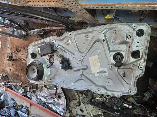 [1141217502160] Elevalunas delantero derecho - Fiat Stilo (192) (1.2 16V (3 dr) (80 cv))