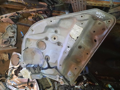[1141231453309] Elevalunas trasero izquierdo - Volkswagen Golf IV (1J1) (1.6 16V (105 cv))