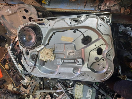 [1141352148737] Elevalunas delantero derecho - Ford Focus II Hatchback (1.6 TDCi (90 cv)) (2005)