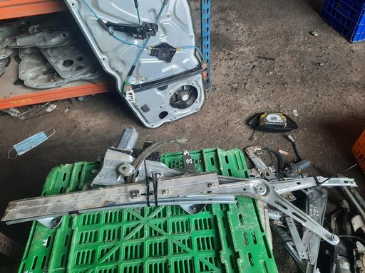 [2250958224613] Elevalunas delantero derecho - Opel Astra H (1.4i 16V (90 cv))