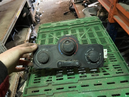 [2261306015714] Mando calefaccion / A/A - Renault Grand Scénic II (JM0/1_) (1.5 dCi (103 cv))