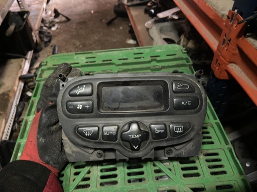 [3010953151684] Mando calefaccion / A/A - Peugeot 307 (1.4 (75 cv))