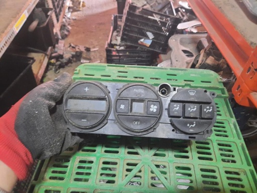 [3031029053084] Mando calefaccion / A/A - Opel Vectra B CC (Versión 1999) (1.8i 16V (115 cv)) (2000)