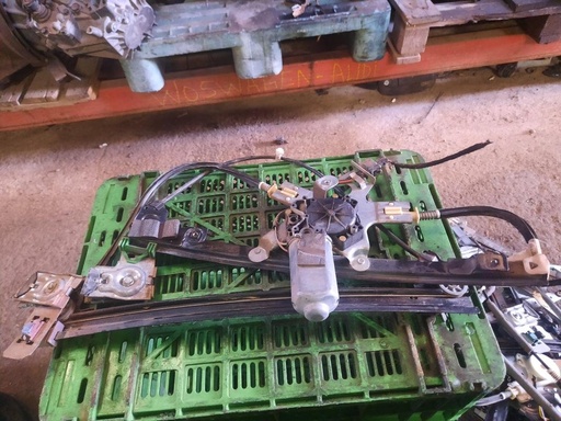 [6140942382900] Elevalunas delantero derecho - Seat Ibiza II (Versión 1999) (1.4 (60 cv))